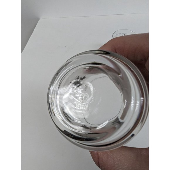 Set of 2 Vintage Libbey Silver Leaf Frosted Glasses 3" by 2 1/4" - Picture 4 of 6